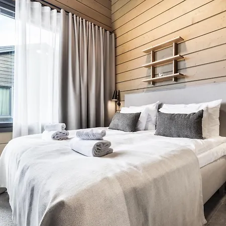 Levin Lyhty Bella B5 By Hilla *