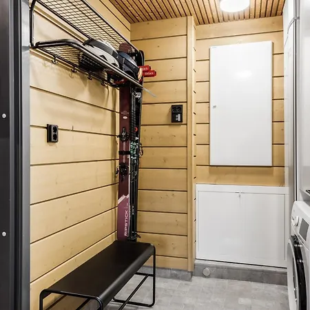 Levin Lyhty Bella B5 By Hilla *