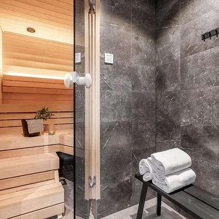 Levin Lyhty Bella B5 By Hilla *