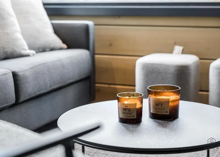 Levin Lyhty Bella B5 By Hilla * Levi