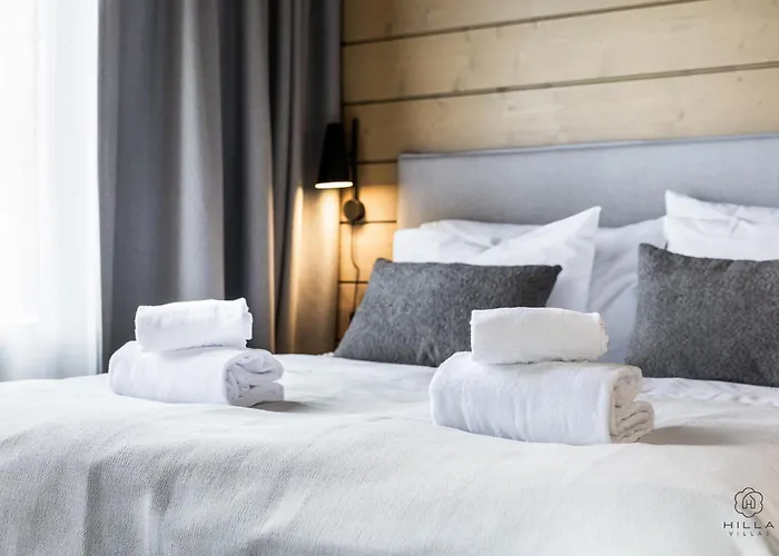 Levin Lyhty Bella B5 By Hilla * Levi